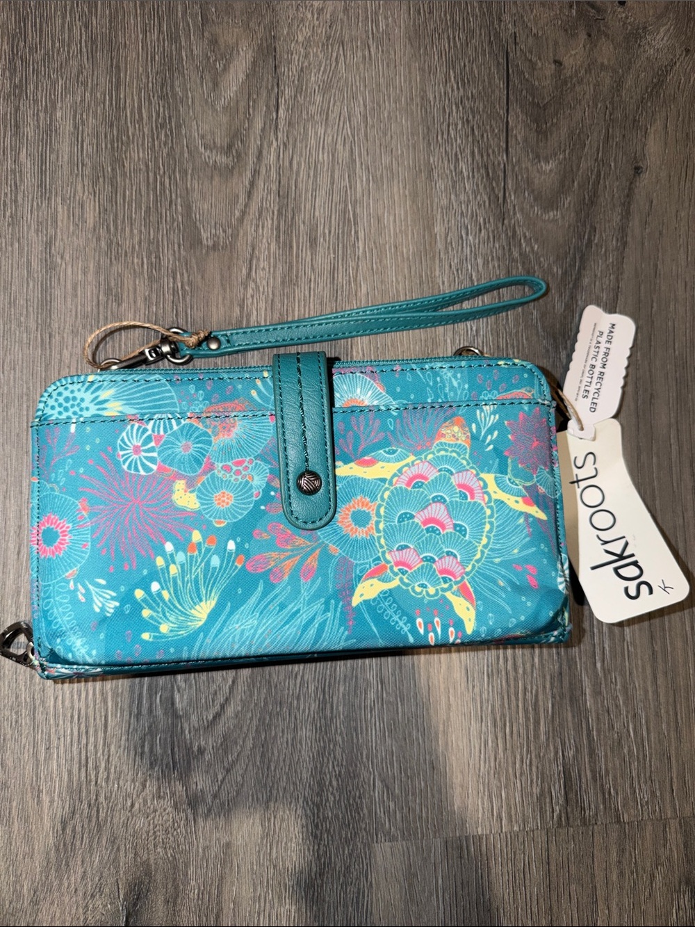 NWT Sakroots Teal Floral & Sea Life Wristlet